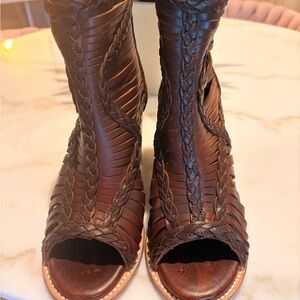 Freebird Dark Brown Braided Leather Sandals—Bela cognac